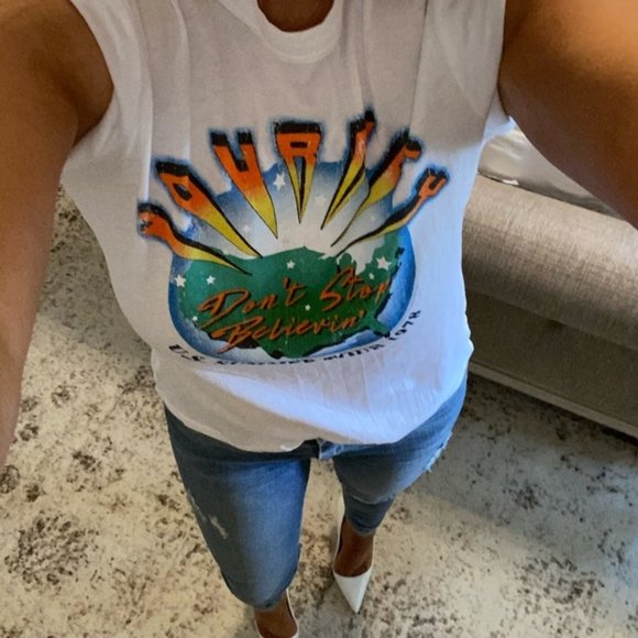 New💗Journey band tee - Picture 2 of 7